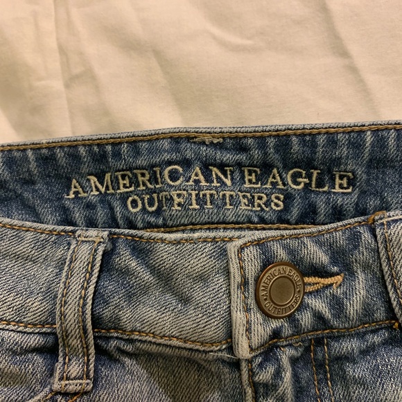 AE Jean shorts size 4 - Picture 5 of 5